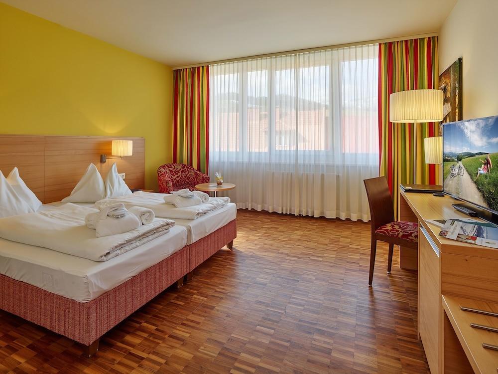 Lambrechterhof - Das Naturparkhotel Sankt Lambrecht Exteriör bild