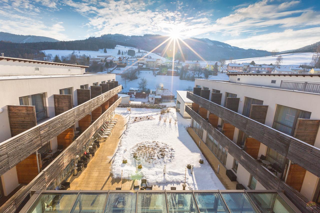 Lambrechterhof - Das Naturparkhotel Sankt Lambrecht Exteriör bild